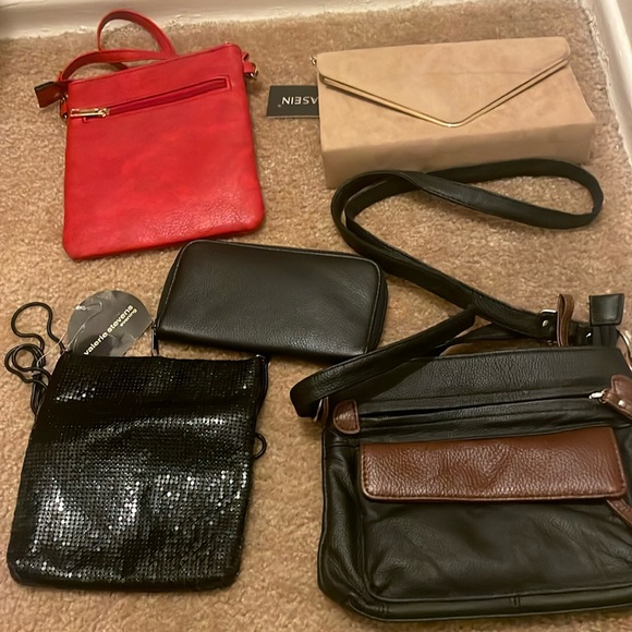 Handbags - Bundle of 5 wallets and purses